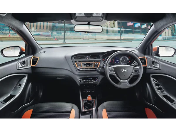 hyundai i20 active i20-active-12-sx interior